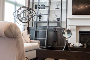 Customer Spotlight: Oak & Tenon Custom Furniture