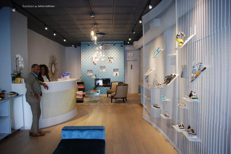 Luxury Boutique Shoe Salon, Zeta 1 pattern.